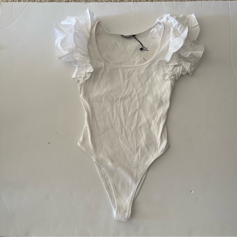 Zara White Ruffled Rib Bodysuit - Picture 16 of 16